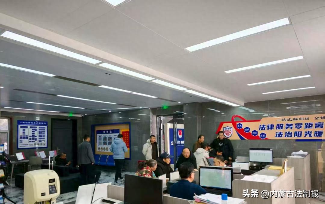 df697a7d7f1d4704b95e43e9601864c8~tplv-tt-origin-web_gif.jpg